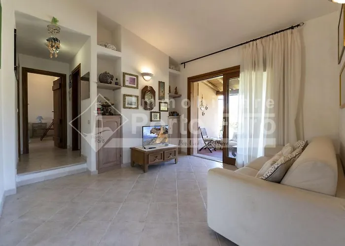 Villa A12 - Villino Semi-indipendente Su Tre Lati